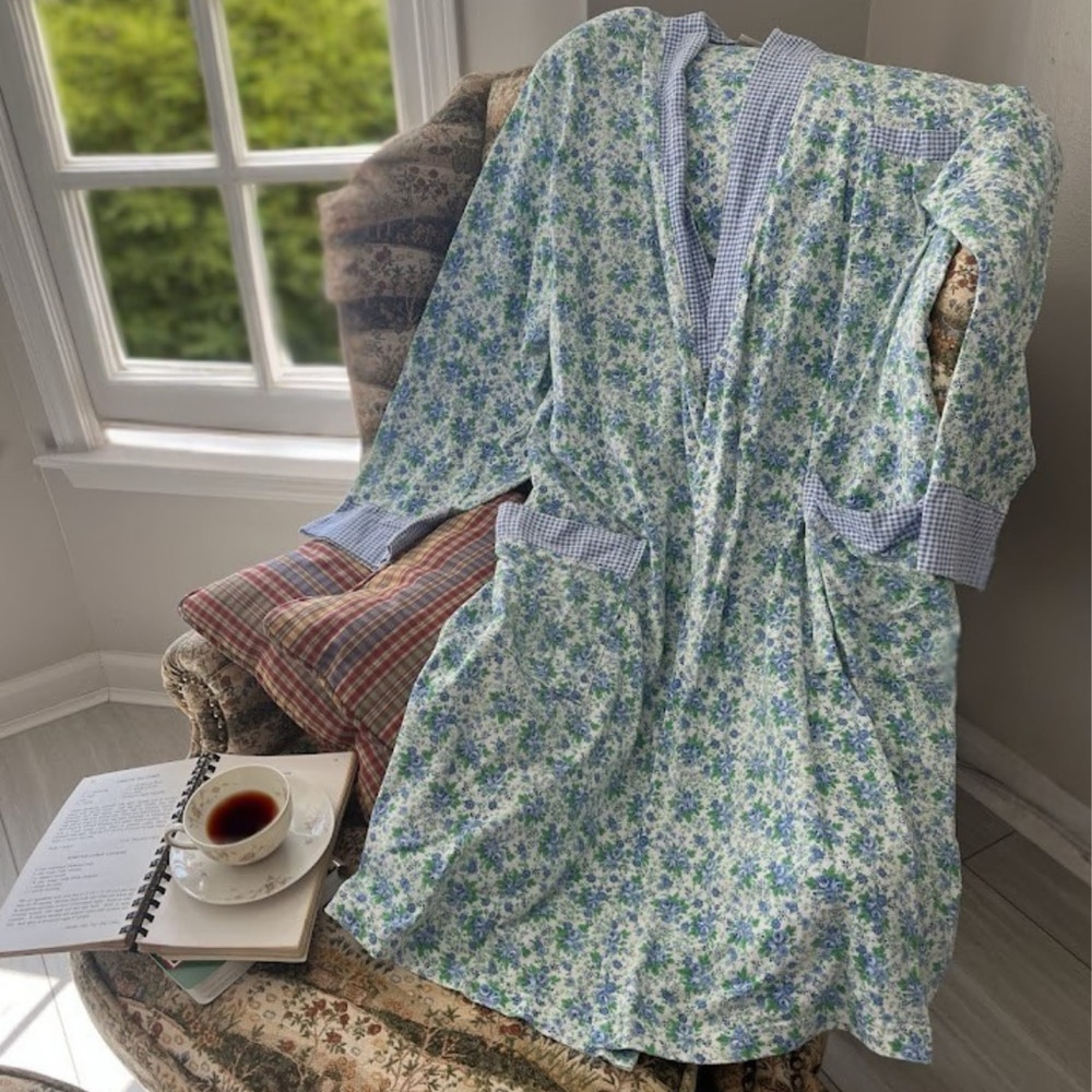 🪻90s Victoria’s Secret Gold Label Floral Cotton Robe M/L Cottagecore Tradwife - Picture 2 of 12